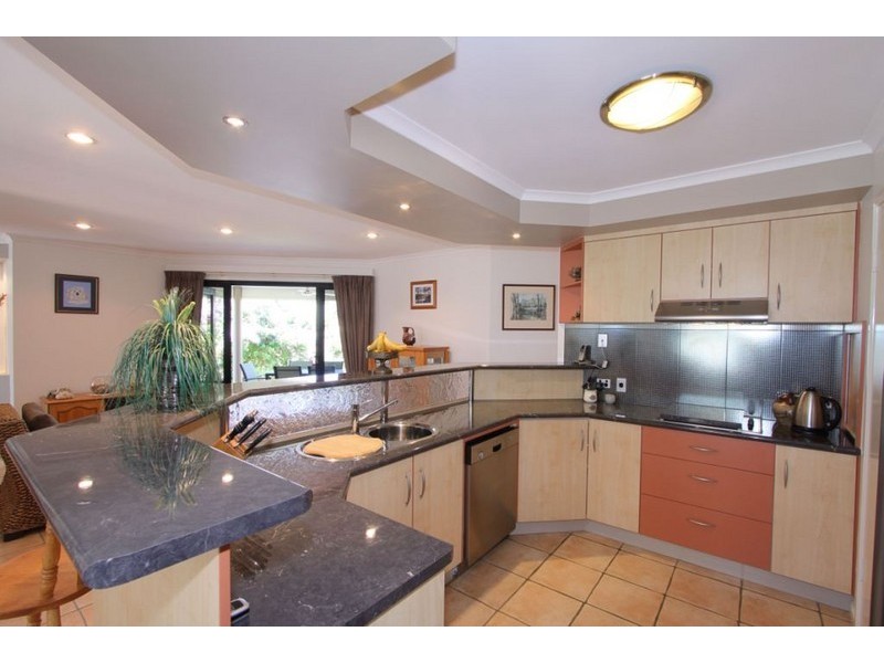 House 15, 5 Robert John Circuit, Coral Cove QLD 4670