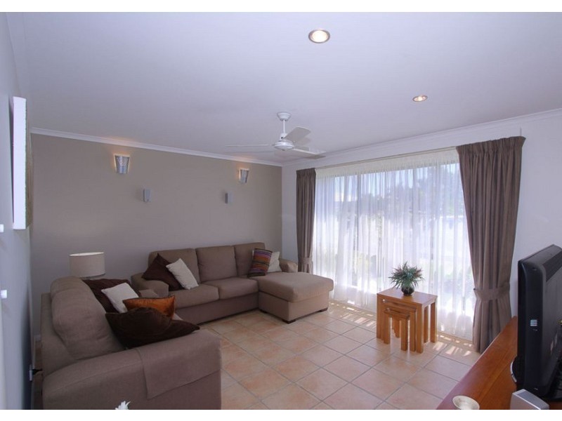 House 15, 5 Robert John Circuit, Coral Cove QLD 4670
