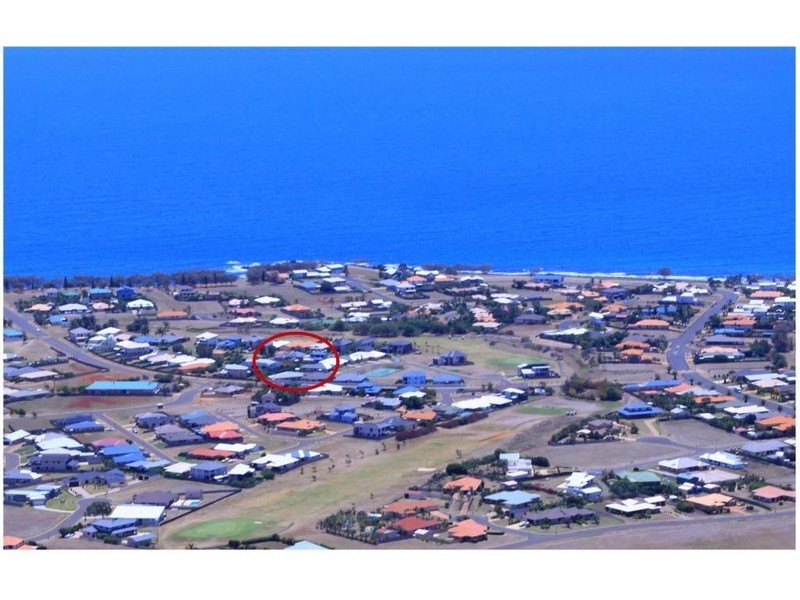 House 15, 5 Robert John Circuit, Coral Cove QLD 4670