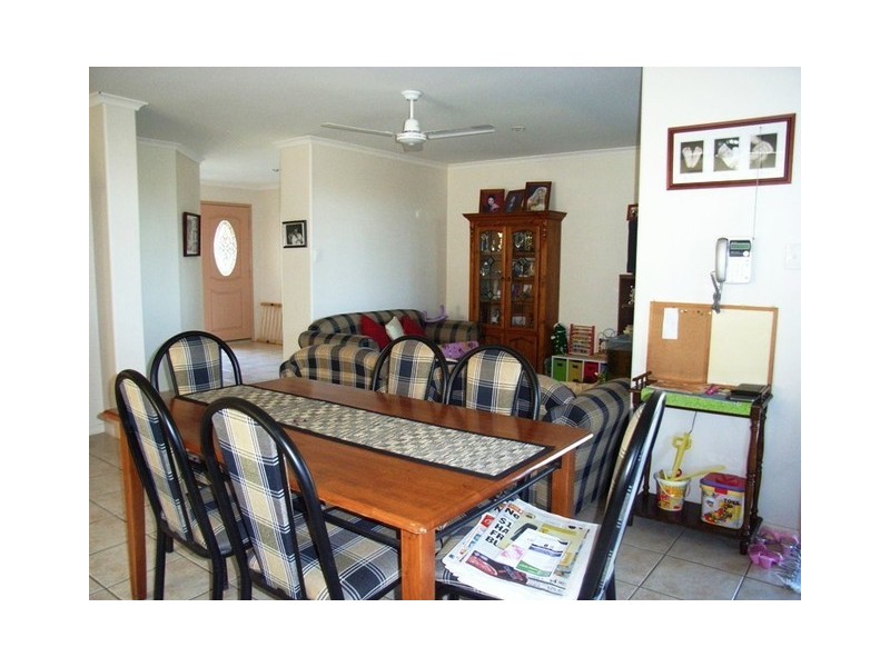 9 Belmonte Drive, Coral Cove QLD 4670