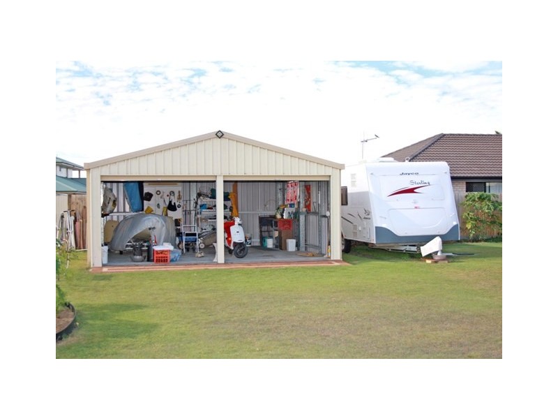 5 Allana Court, Elliott Heads QLD 4670