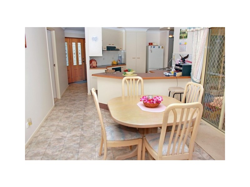 5 Allana Court, Elliott Heads QLD 4670