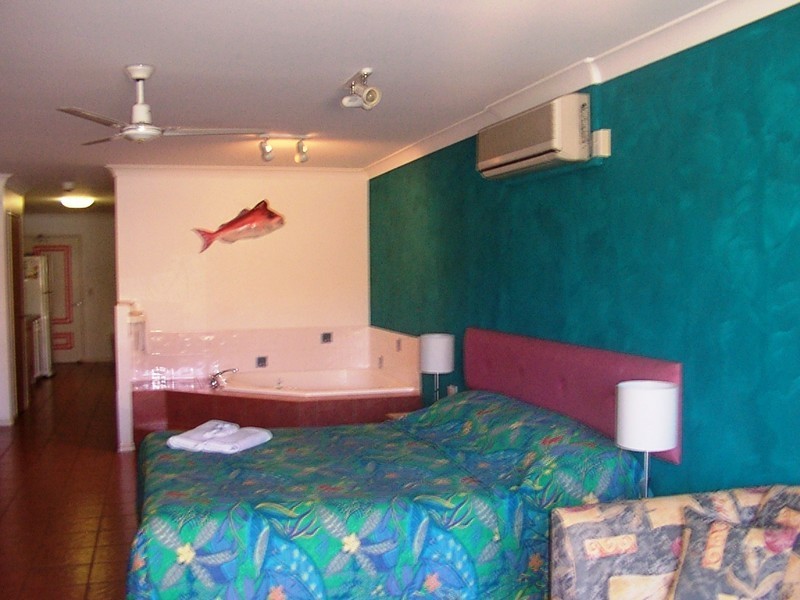 Coral Cove QLD 4670