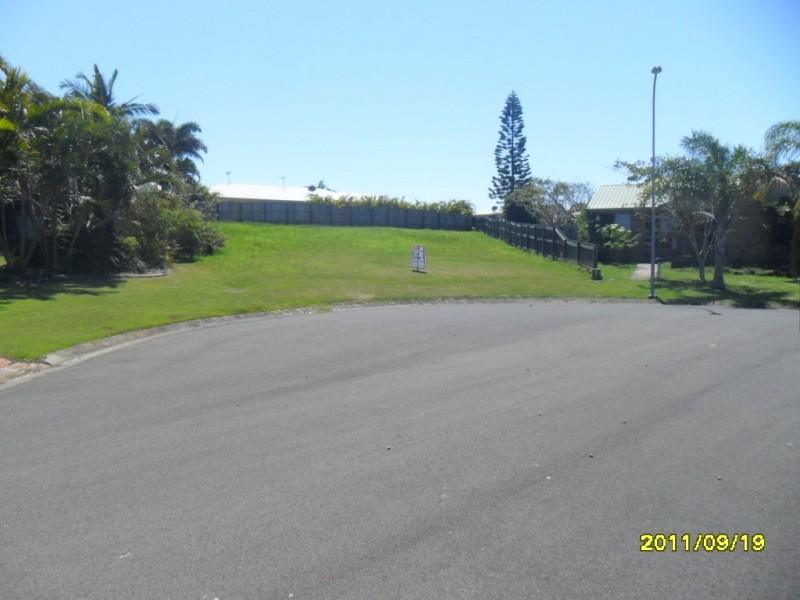 3 Cook Court, Bargara QLD 4670