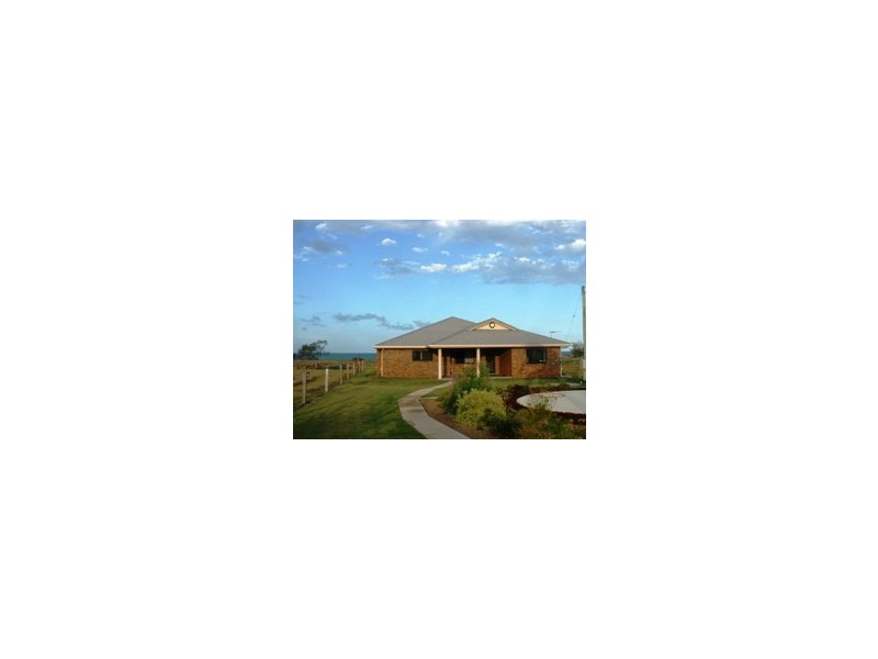 174 Shelley Street, Burnett Heads QLD 4670