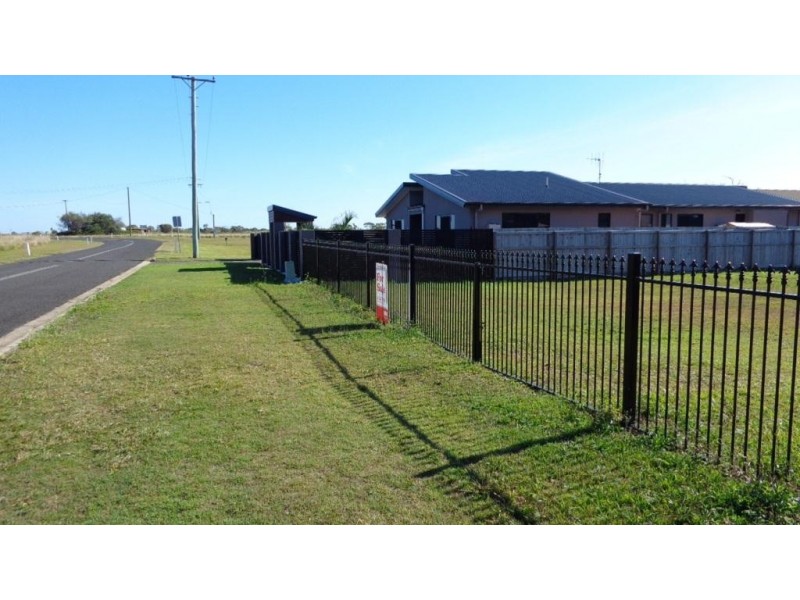405 Riverview Road, Elliott Heads QLD 4670