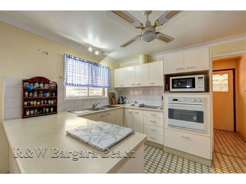 14 Meghan Crescent, Qunaba QLD 4670