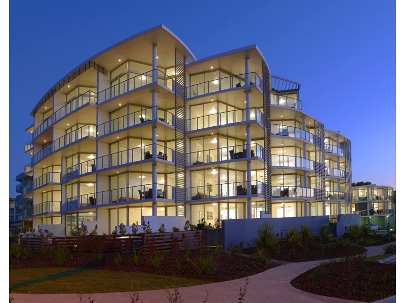 106, Manta 95 Esplanade, Bargara QLD 4670