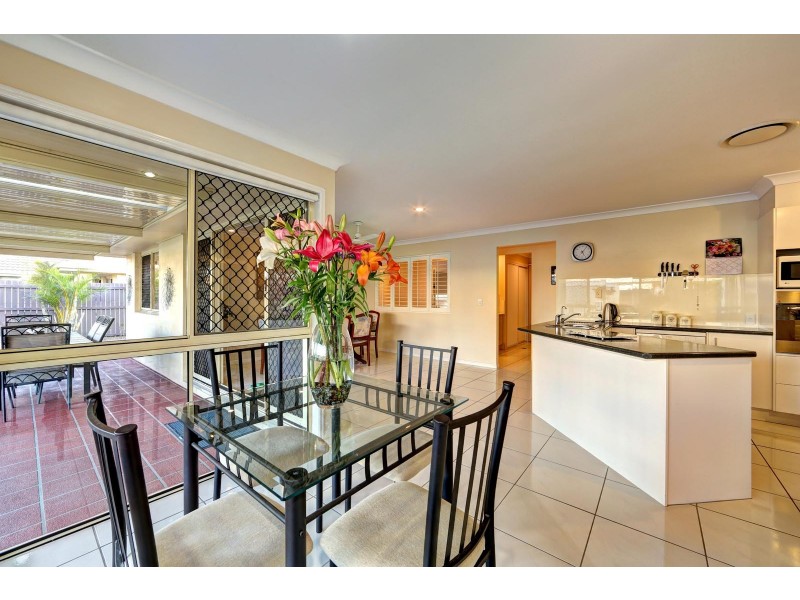 9 Blain Street, Bargara QLD 4670