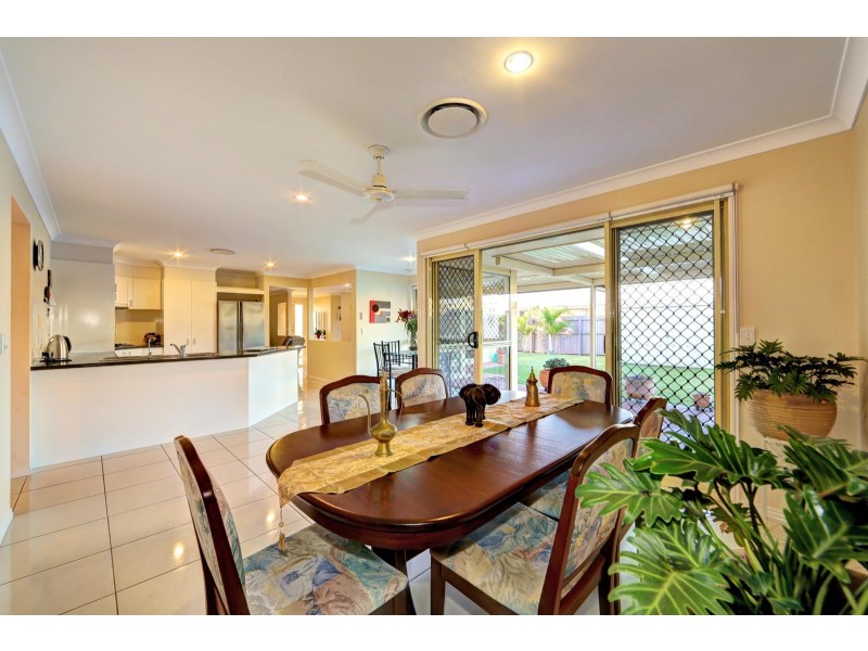 9 Blain Street, Bargara QLD 4670