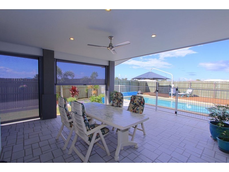 4 Amber Close, Bargara QLD 4670