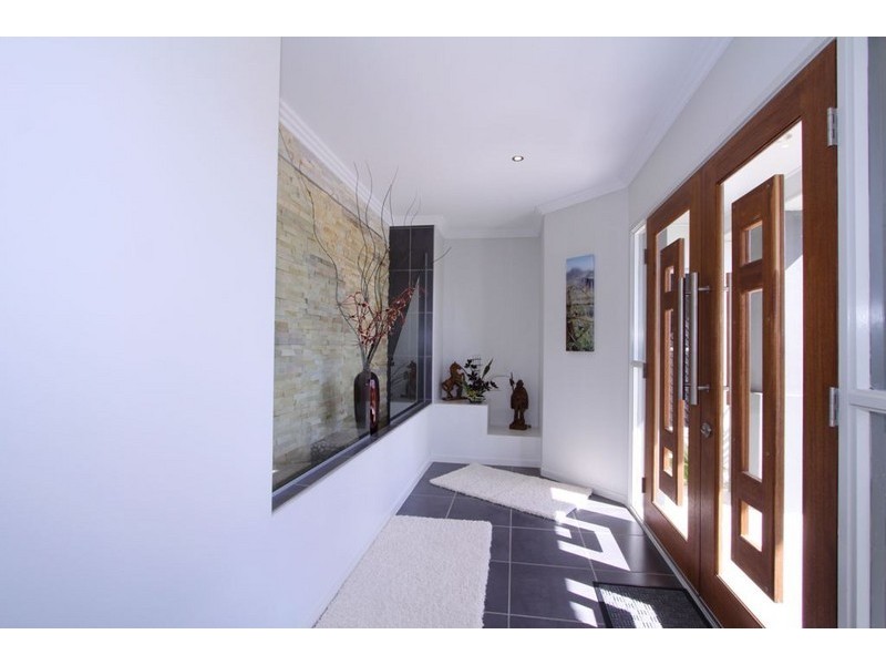 4 Amber Close, Bargara QLD 4670