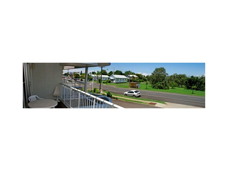 Unit 3, 20 Bauer St Coral Coast Plaza, Bargara QLD 4670