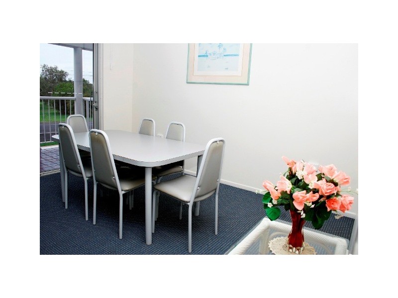 Unit 3, 20 Bauer St Coral Coast Plaza, Bargara QLD 4670