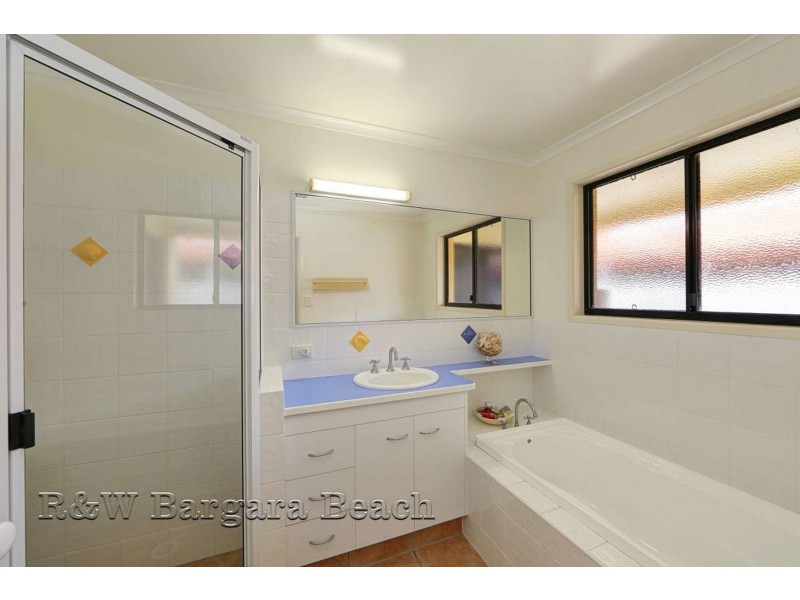 Villa 24, Chantelle Circuit, Coral Cove QLD 4670