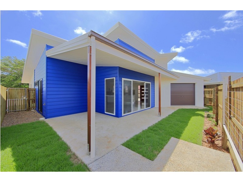 Villas 1-9 The Cove Villas, 6 Back Hill Drive, Coral Cove QLD 4670