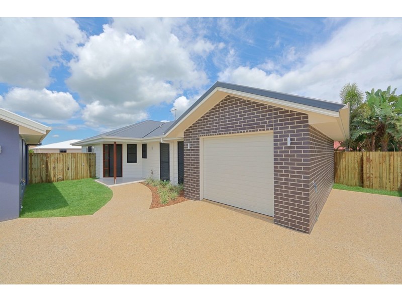 Villas 1-9 The Cove Villas, 6 Back Hill Drive, Coral Cove QLD 4670