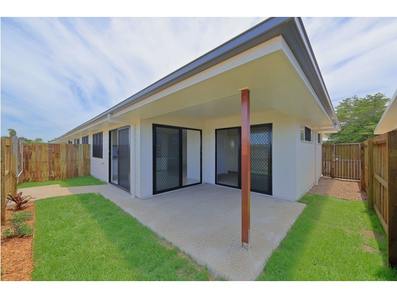 Villas 1-9 The Cove Villas, 6 Back Hill Drive, Coral Cove QLD 4670