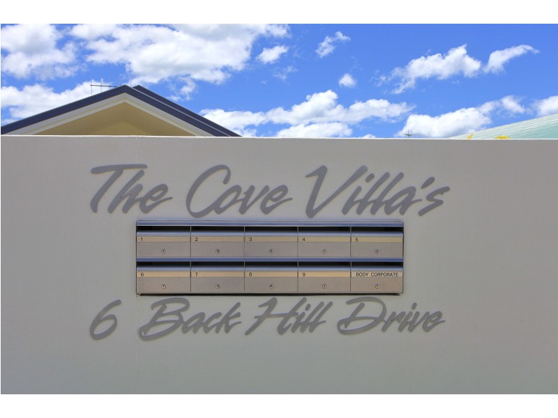Villas 1-9 The Cove Villas, 6 Back Hill Drive, Coral Cove QLD 4670