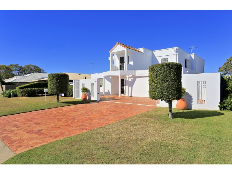 73 Fairway Drive, Bargara QLD 4670