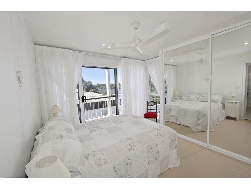 73 Fairway Drive, Bargara QLD 4670