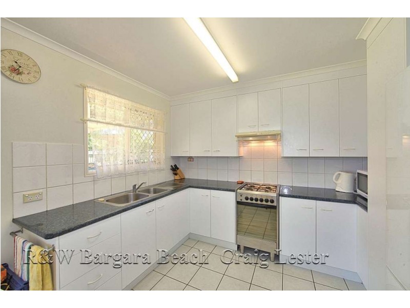 19 Marian Street, Coral Cove QLD 4670