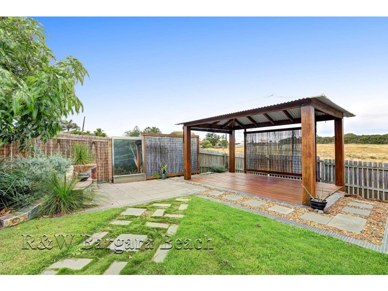 71 Barolin Esplanade, Coral Cove QLD 4670