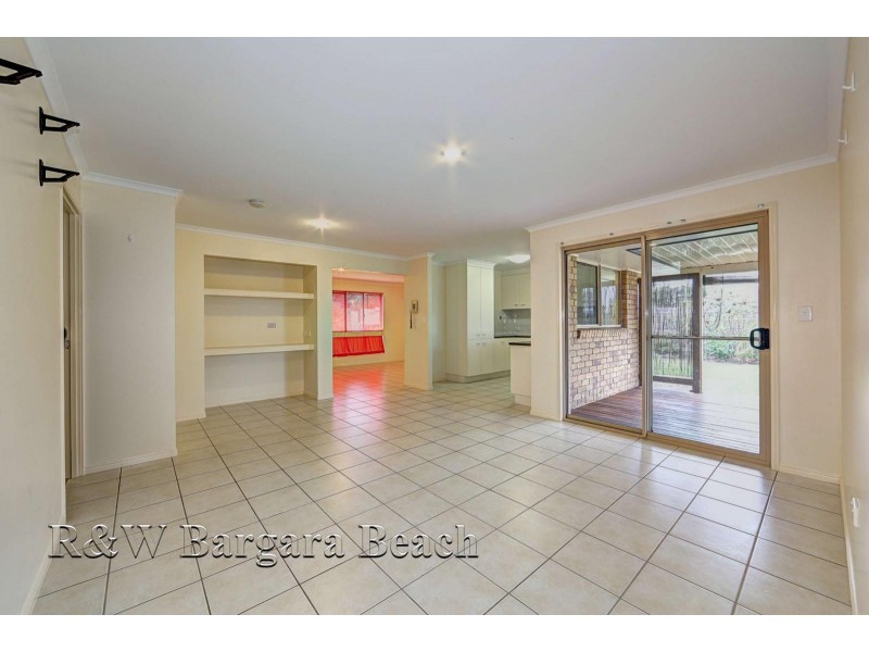 71 Barolin Esplanade, Coral Cove QLD 4670