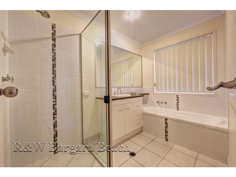 71 Barolin Esplanade, Coral Cove QLD 4670