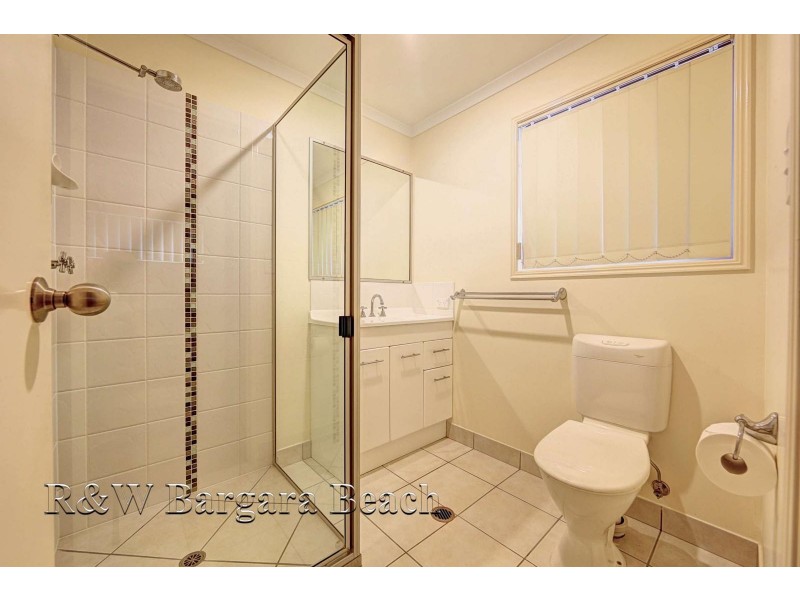 71 Barolin Esplanade, Coral Cove QLD 4670