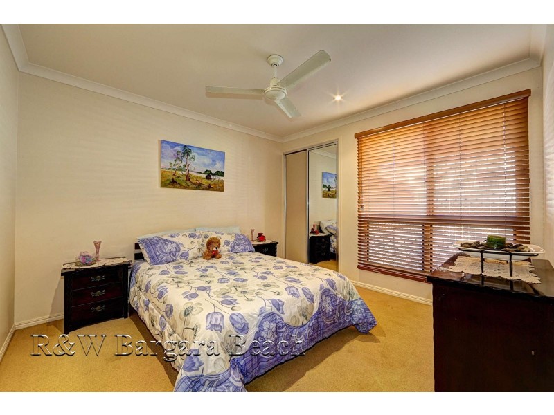 12 McCallum Close, Coral Cove QLD 4670