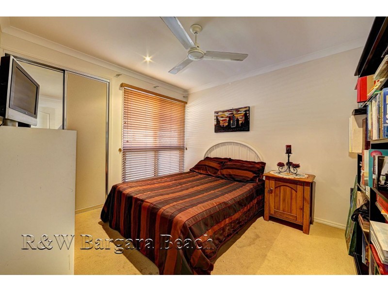 12 McCallum Close, Coral Cove QLD 4670