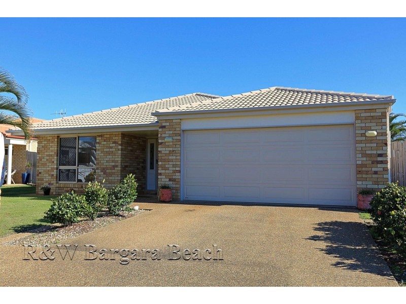 12 McCallum Close, Coral Cove QLD 4670