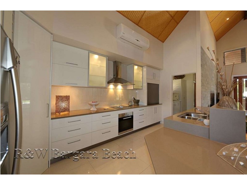 6 Aquarius Drive, Bargara QLD 4670