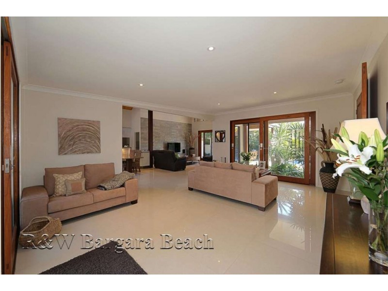 6 Aquarius Drive, Bargara QLD 4670