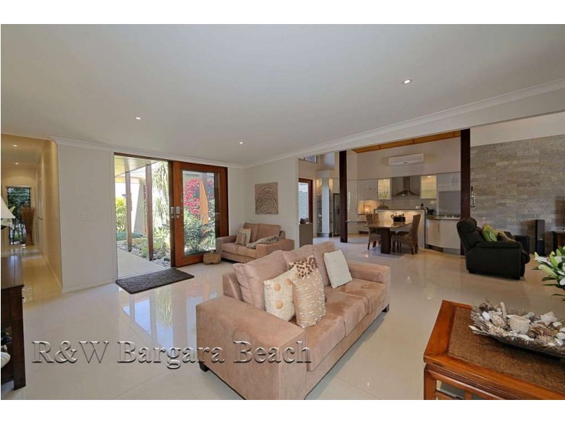 6 Aquarius Drive, Bargara QLD 4670