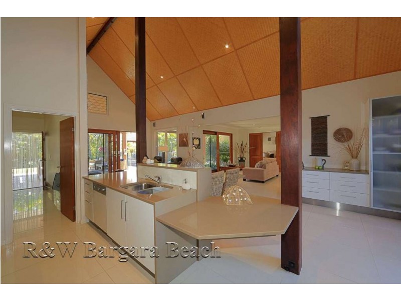 6 Aquarius Drive, Bargara QLD 4670