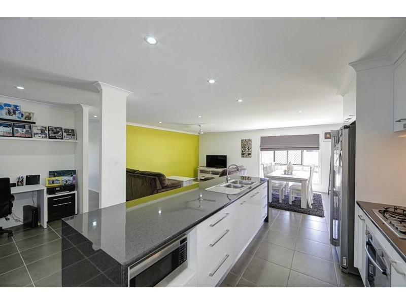 12 Mary Fox Street, Innes Park QLD 4670