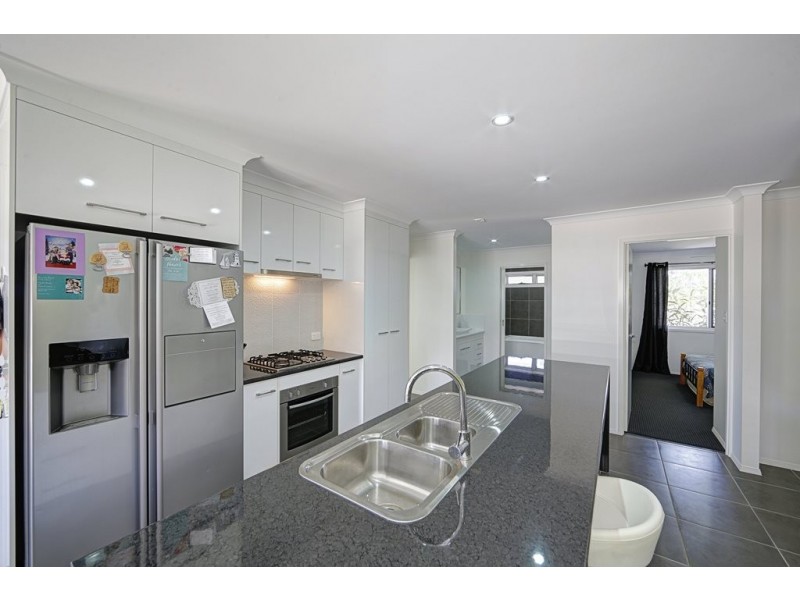 12 Mary Fox Street, Innes Park QLD 4670