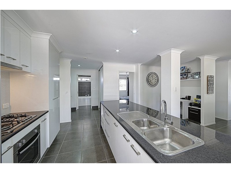 12 Mary Fox Street, Innes Park QLD 4670