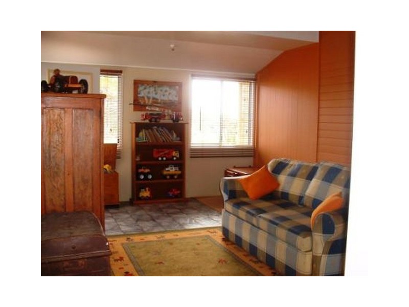 15 Corser Street, Burnett Heads QLD 4670