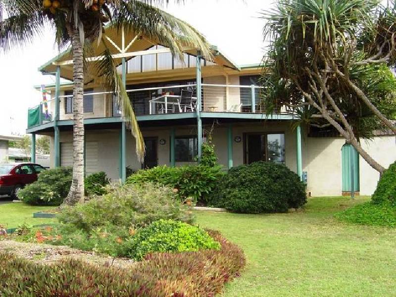 66 The Esplanade, Elliott Heads QLD 4670
