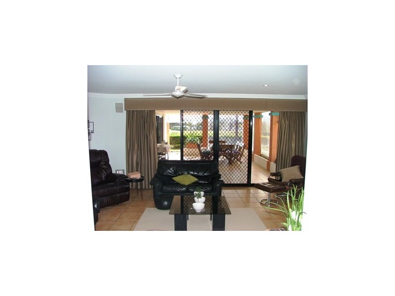 Villa 29, 5 Chantelle Circuit, Coral Cove QLD 4670