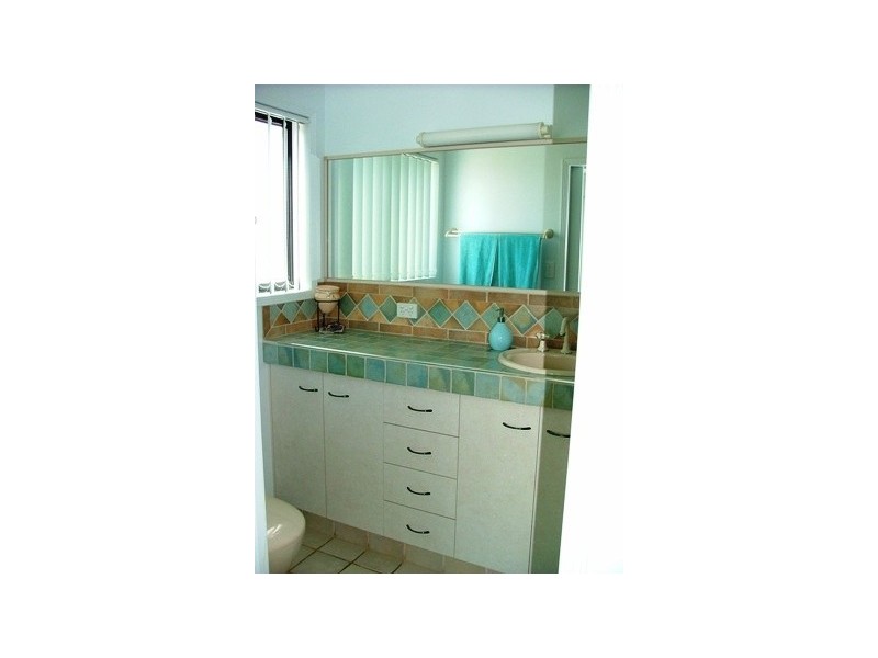 Villa 29, 5 Chantelle Circuit, Coral Cove QLD 4670