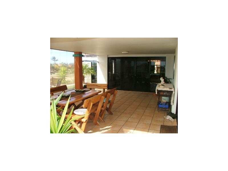 Villa 29, 5 Chantelle Circuit, Coral Cove QLD 4670