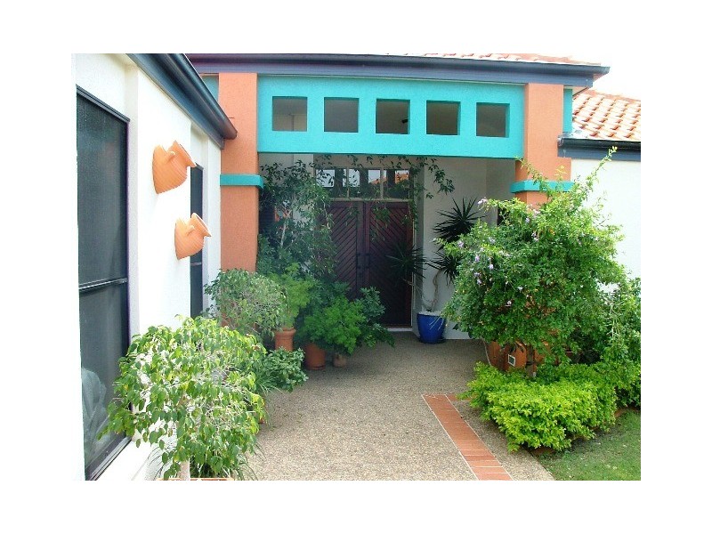 Villa 29, 5 Chantelle Circuit, Coral Cove QLD 4670