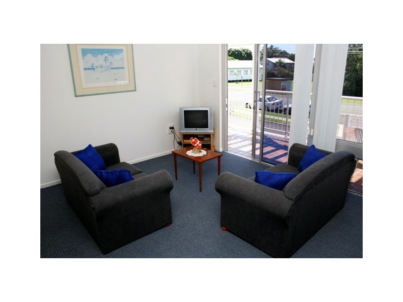Unit 4,  20 Bauer Street, Bargara QLD 4670