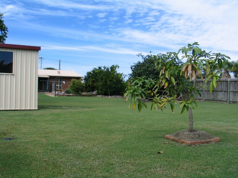 15 Ocean Street, Burnett Heads QLD 4670