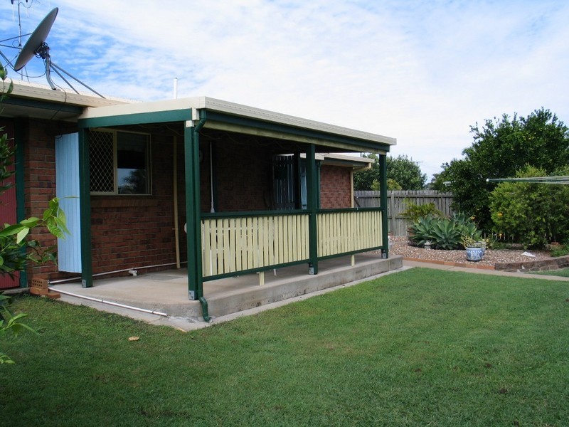 15 Ocean Street, Burnett Heads QLD 4670