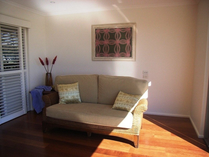 11 Palm Street, Innes Park QLD 4670